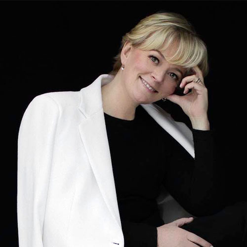 جوان لسلی مالون (Joanne Lesley Malone)