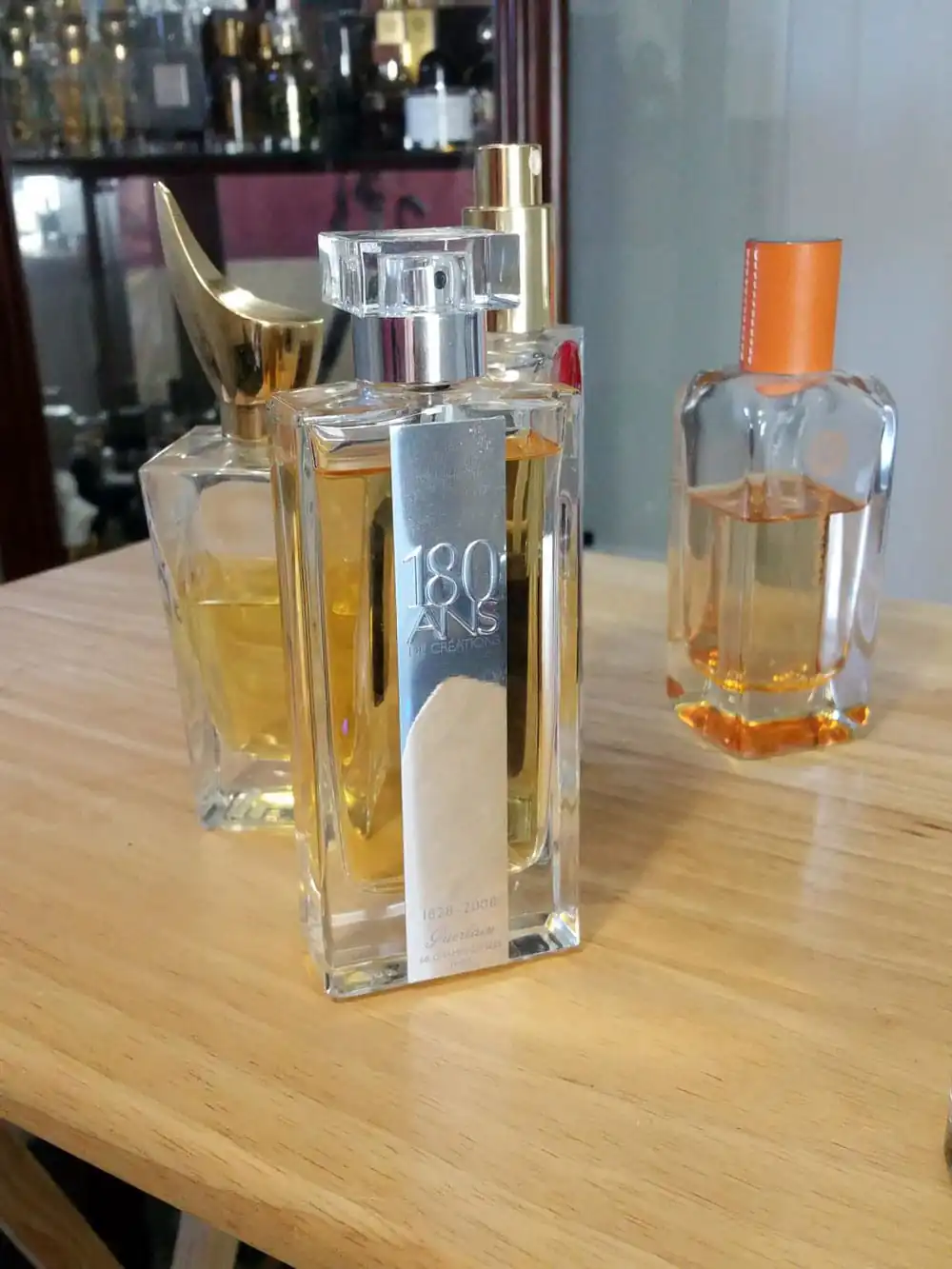 نمای 5 از عطر ۱۸۰ آن کخسیون گرلن (۱۸۰ Ans de Créations)