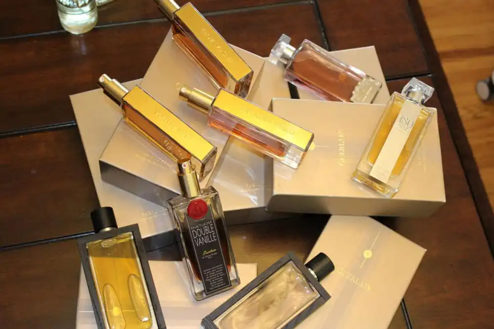 نمای 2 از عطر ۱۸۰ آن کخسیون گرلن (۱۸۰ Ans de Créations)