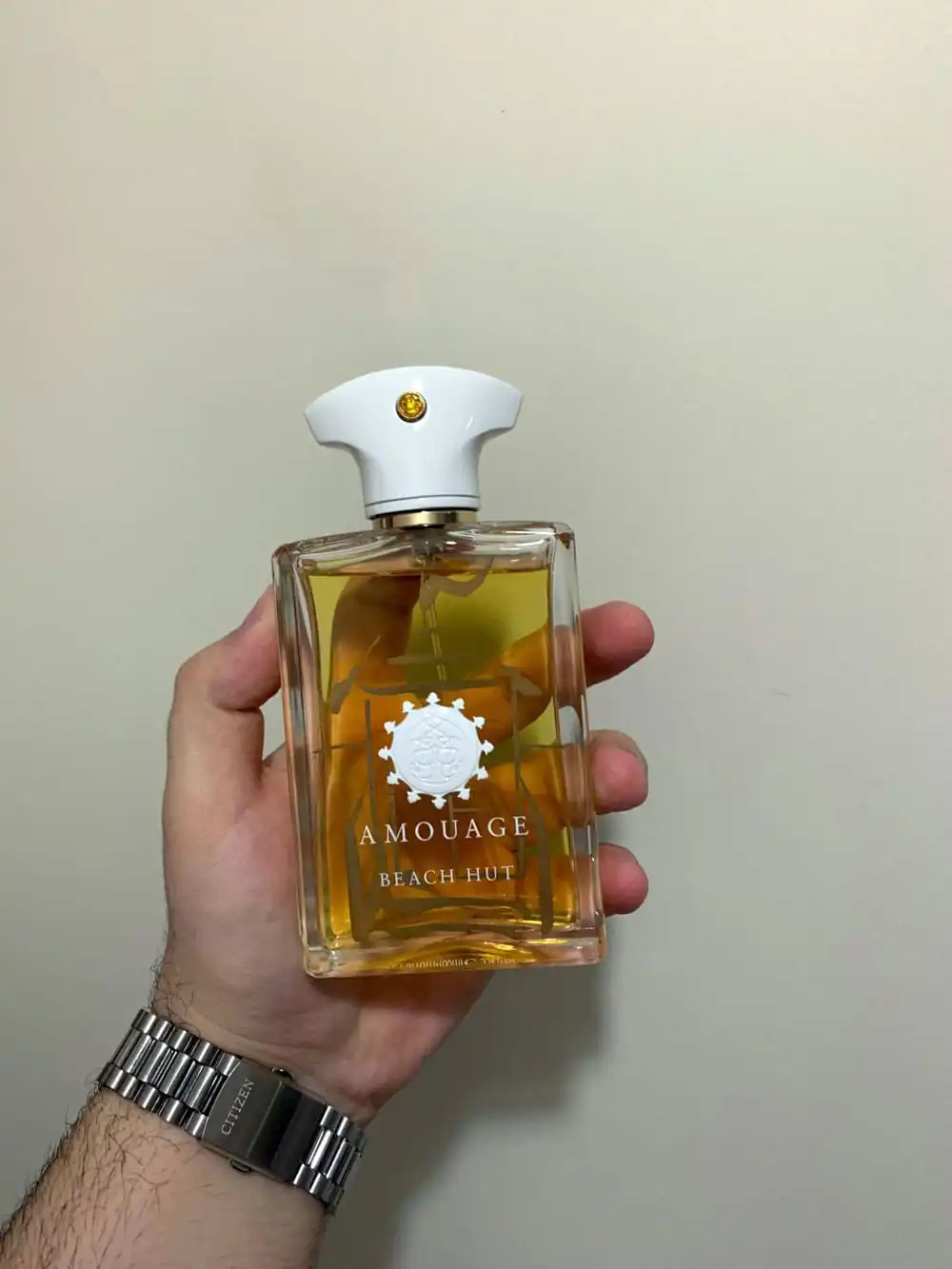 تصویر گالری عطر بیچ هات آمواج (Beach Hut Amouage) 2