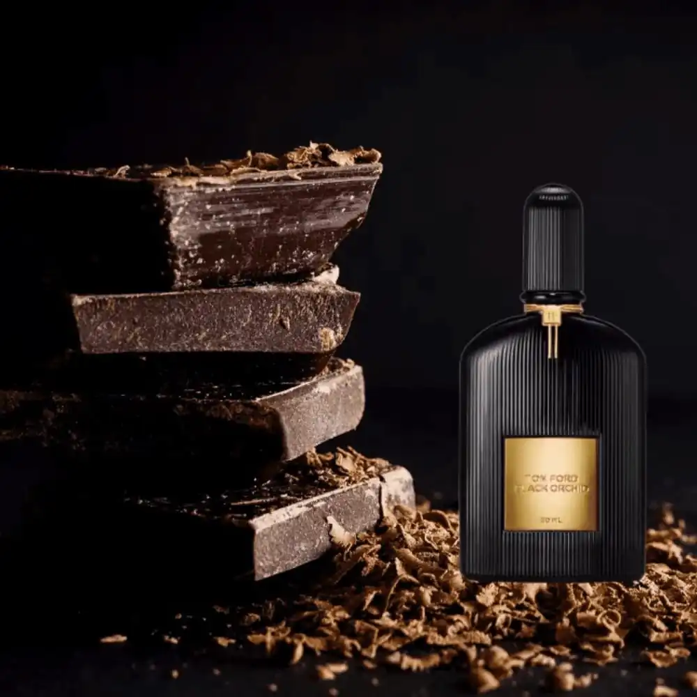 تصویر گالری عطر تام فورد بلک ارکید عود زنانه (Black Orchid Oud) 4