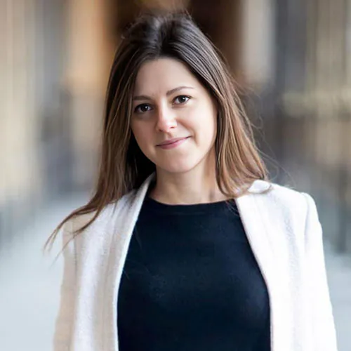 سوزی لِ هِلی (Suzy Le Helley)