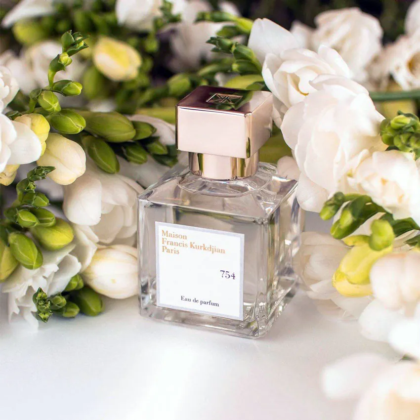 تصویر گالری عطر میسون فرانسیس کرکجان ۷۵۴ (۷۵۴ Maison Francis Kurkdjian) 3