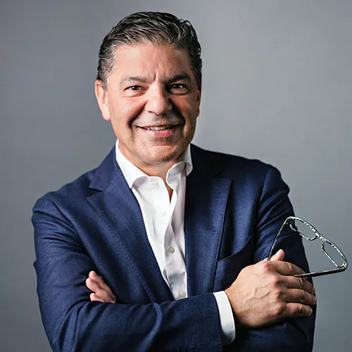 ایلیاس اِرمنیدیس (Ilias Ermenidis)