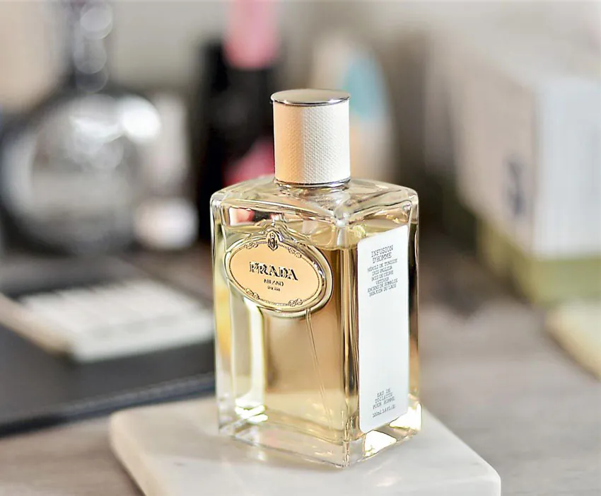 تصویر گالری عطر پرادا اینفیوژن د هوم (Infusion d’Homme Prada) 2