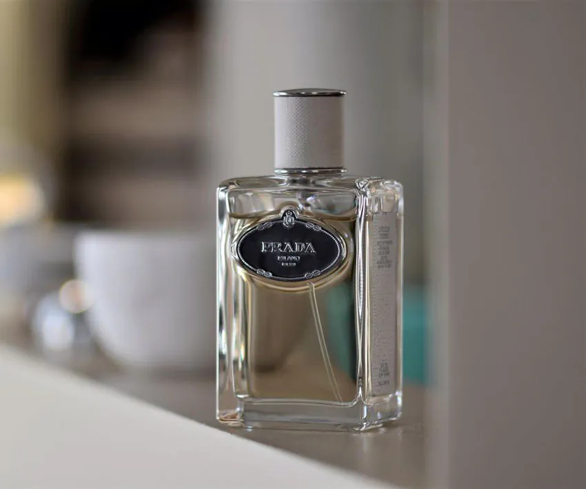 تصویر گالری عطر پرادا اینفیوژن د هوم (Infusion d’Homme Prada) 3