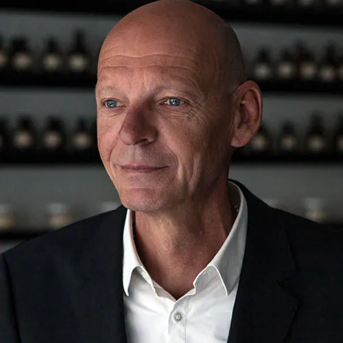 مارک باکستون (Mark Buxton)