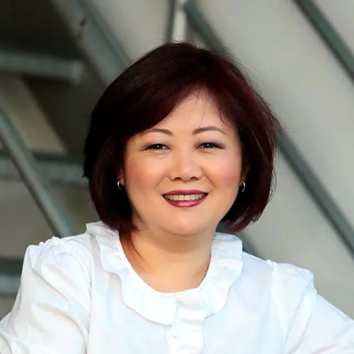 ورونیکا کاسانوا (Verônica Kato)