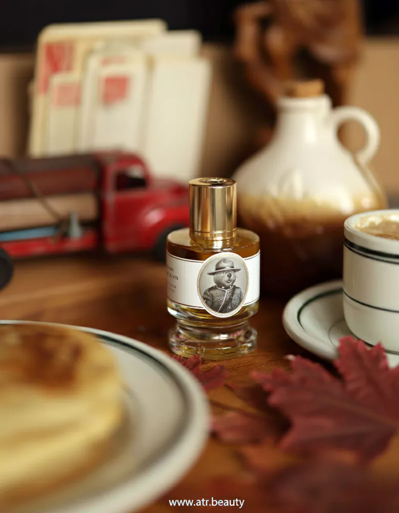 نمای 3 از عطر زولوجیست بیور میپل ادیشن (Beaver Maple Edition Zoologist Perfumes)